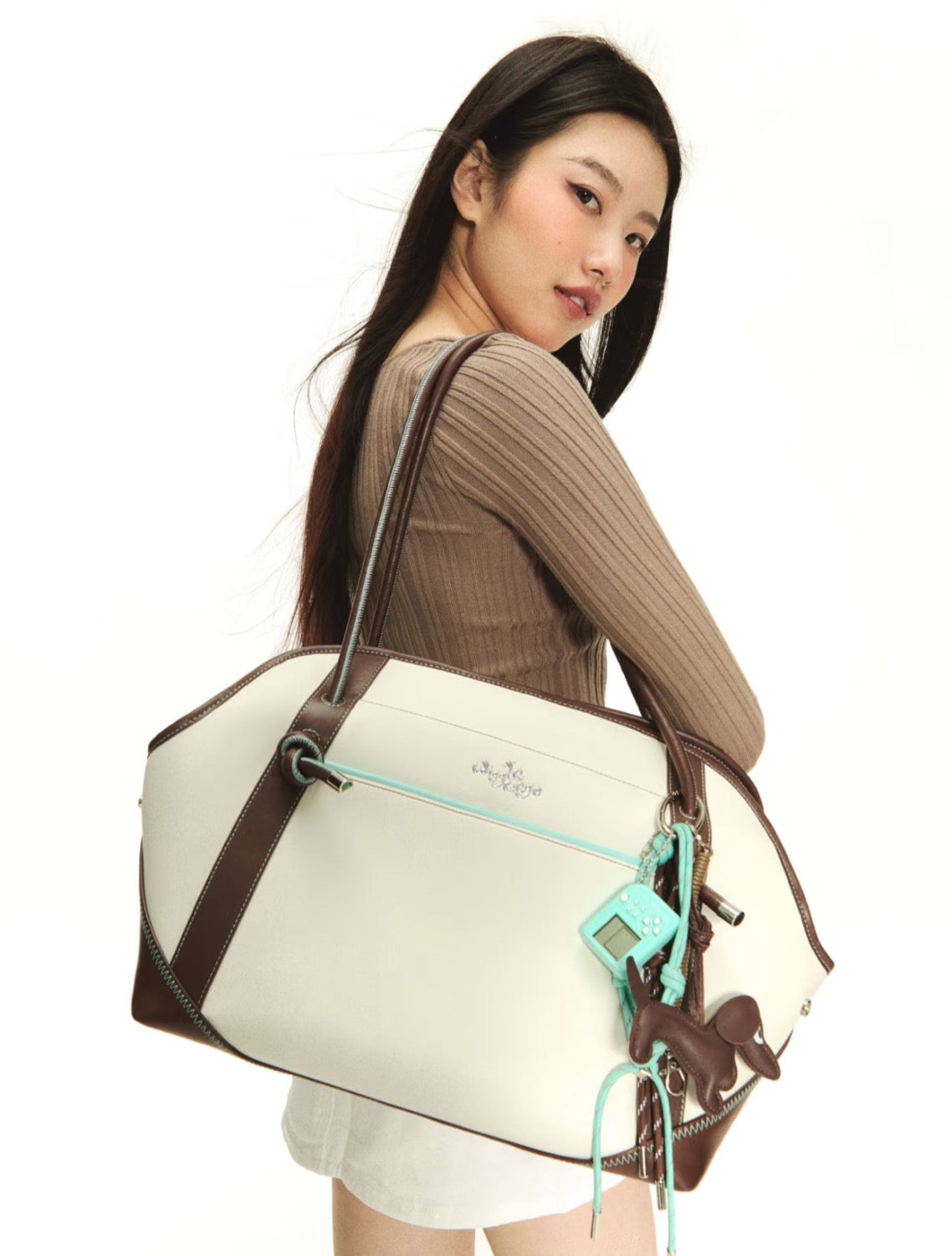 PawsCube Minimalist Pet Tote: Airline-Approved Small Dog Bag with Detachable Cushion, Stylish & Functional